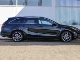 Kia Ceed Sportswagon (2021) thumbnail 3