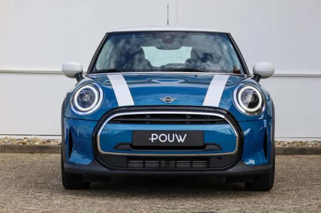 MINI Mini (2023) thumbnail 8