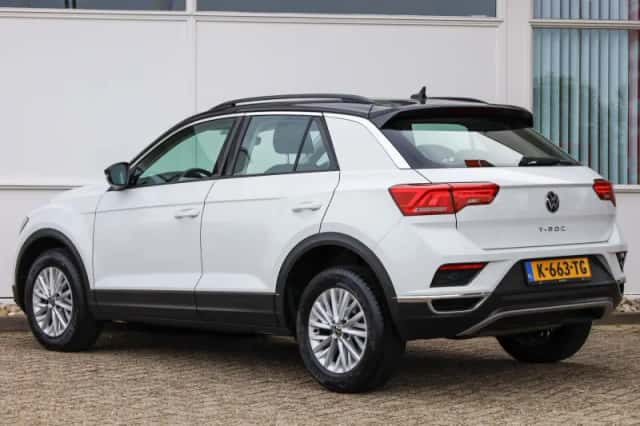 Volkswagen T-Roc (2021) thumbnail 11