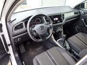 Volkswagen T-Roc (2021) thumbnail 21
