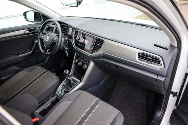 Volkswagen T-Roc (2021) thumbnail 34