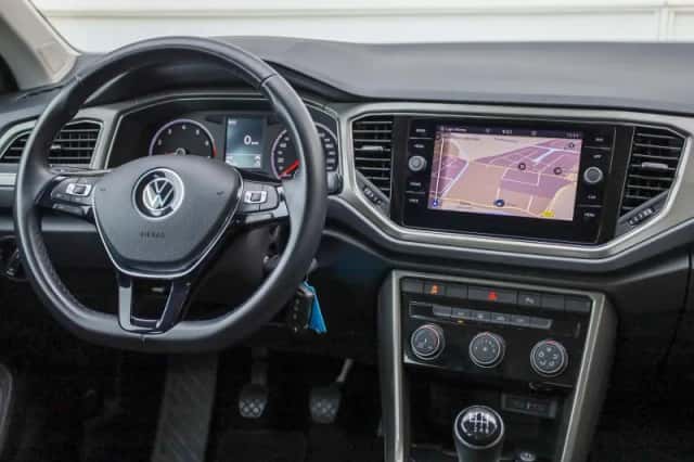 Volkswagen T-Roc (2021) thumbnail 38
