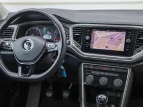 Volkswagen T-Roc (2021) thumbnail 38