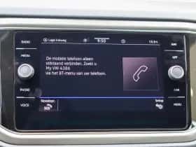 Volkswagen T-Roc (2021) thumbnail 40
