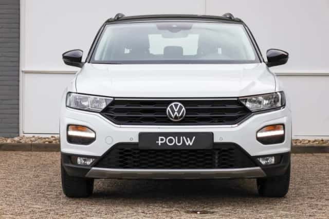 Volkswagen T-Roc (2021) thumbnail 8