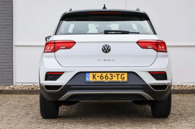 Volkswagen T-Roc (2021) thumbnail 10