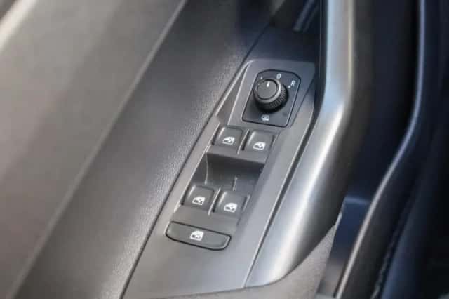 Volkswagen Polo (2022) thumbnail 18