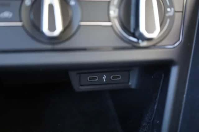 Volkswagen Polo (2022) thumbnail 30
