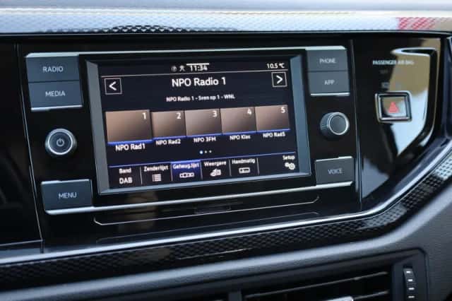 Volkswagen Polo (2022) thumbnail 32