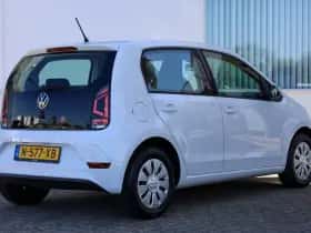 Volkswagen Up! (2021) thumbnail 2