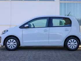 Volkswagen Up! (2021) thumbnail 12