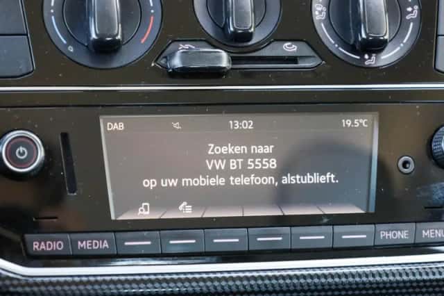 Volkswagen Up! (2021) thumbnail 28