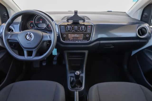Volkswagen Up! (2021) thumbnail 5