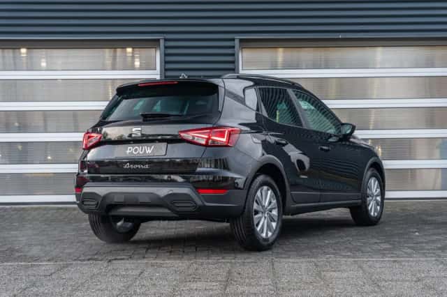SEAT Arona (2026) thumbnail 2