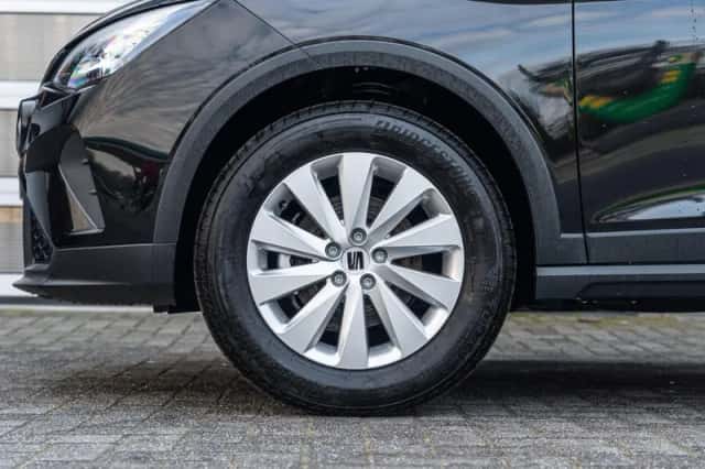 SEAT Arona (2026) thumbnail 13