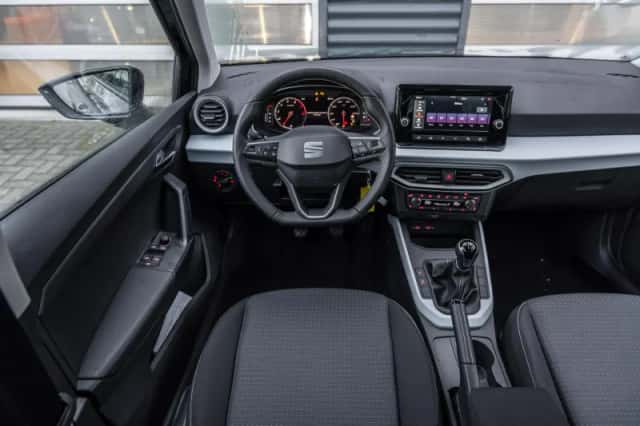 SEAT Arona (2026) thumbnail 39