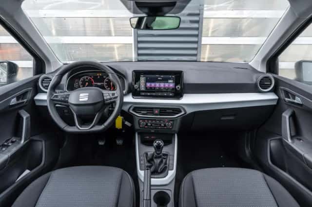 SEAT Arona (2026) thumbnail 5