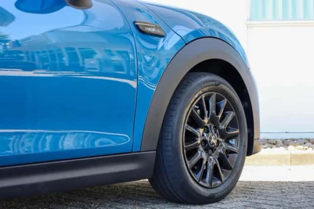 MINI Mini (2023) thumbnail 15