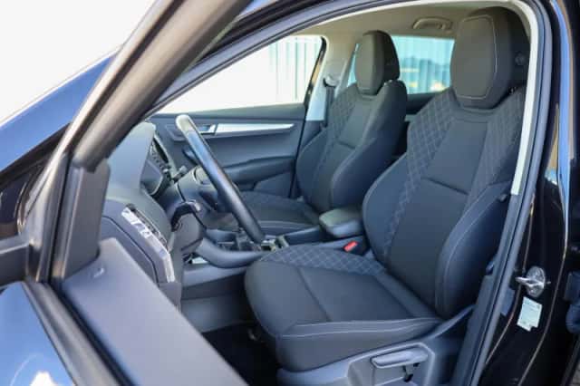 Škoda Karoq (2021) thumbnail 3