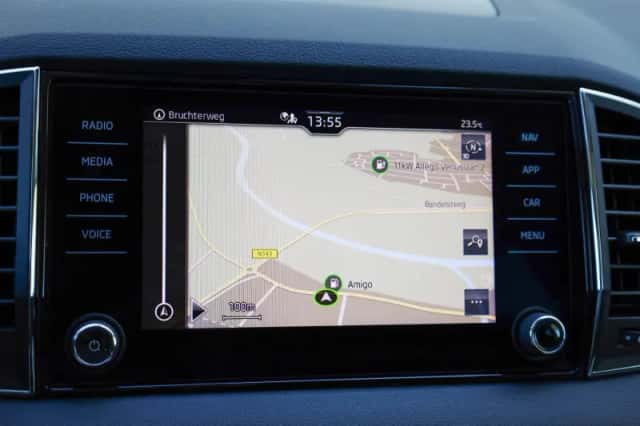 Škoda Karoq (2021) thumbnail 23