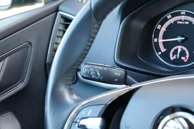 Škoda Karoq (2021) thumbnail 32