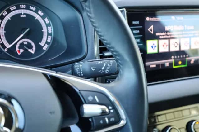 Škoda Karoq (2021) thumbnail 33