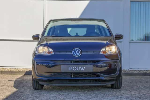 Volkswagen Up! (2020) thumbnail 8