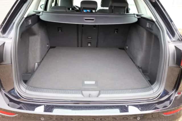 Volkswagen Golf (2022) thumbnail 15