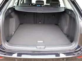 Volkswagen Golf (2022) thumbnail 15