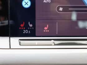 Volkswagen Golf (2022) thumbnail 28