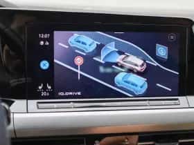 Volkswagen Golf (2022) thumbnail 37