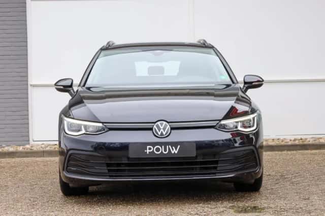 Volkswagen Golf (2022) thumbnail 8