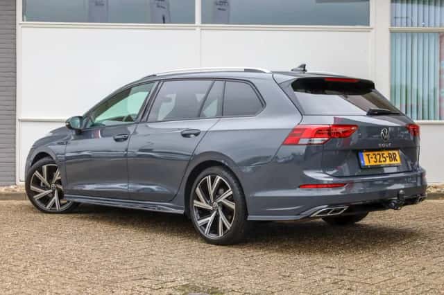 Volkswagen Golf (2023) thumbnail 12
