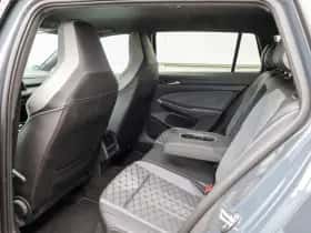 Volkswagen Golf (2023) thumbnail 20