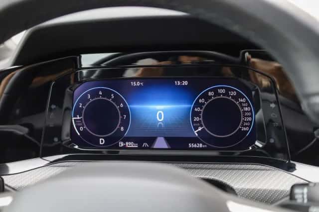 Volkswagen Golf (2023) thumbnail 24