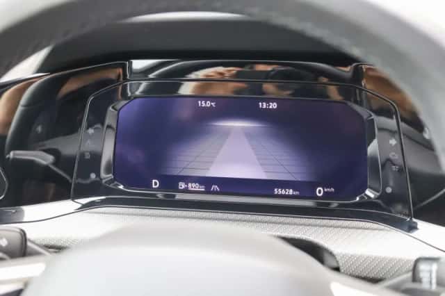 Volkswagen Golf (2023) thumbnail 25