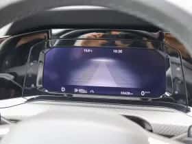 Volkswagen Golf (2023) thumbnail 25