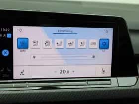 Volkswagen Golf (2023) thumbnail 31