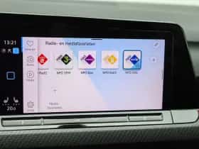 Volkswagen Golf (2023) thumbnail 42