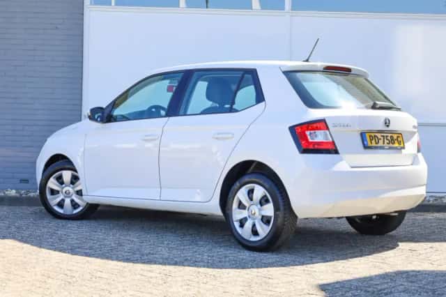 Škoda Fabia (2017) thumbnail 11