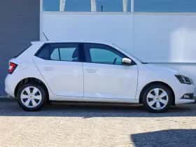 Škoda Fabia (2017) thumbnail 3