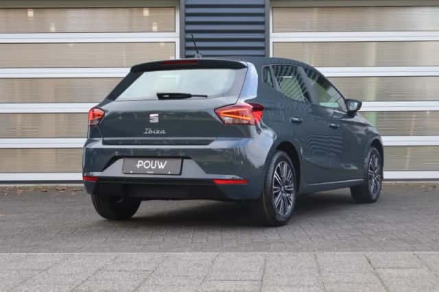 SEAT Ibiza (2025) thumbnail 2