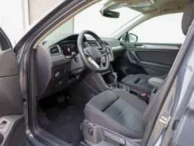Volkswagen Tiguan (2022) thumbnail 19