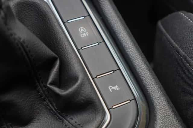 Volkswagen Tiguan (2022) thumbnail 36