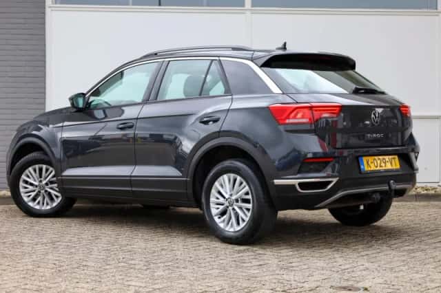 Volkswagen T-Roc (2021) thumbnail 12