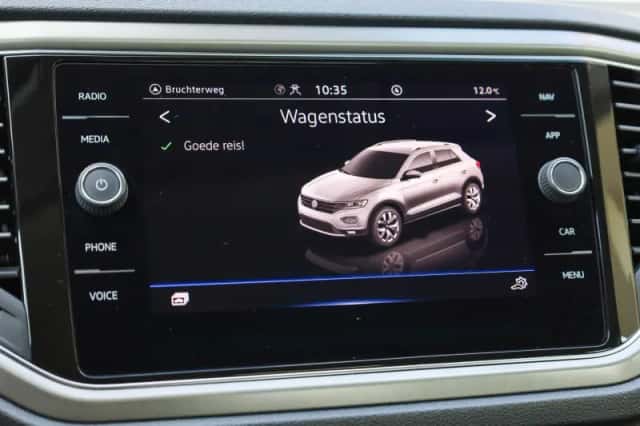 Volkswagen T-Roc (2021) thumbnail 43