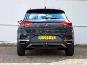 Volkswagen T-Roc (2021) thumbnail 10