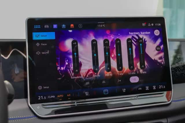 Volkswagen Tiguan (2025) thumbnail 39