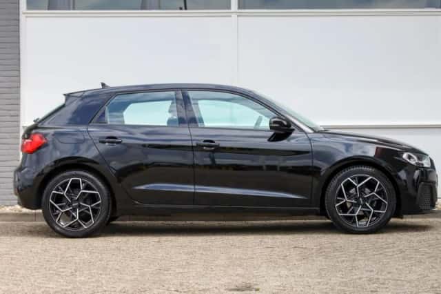 Audi A1 (2020) thumbnail 3