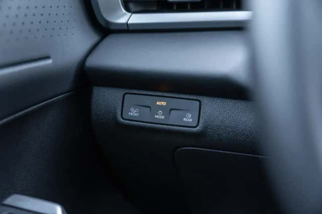 Volkswagen T-Roc (2026) thumbnail 35